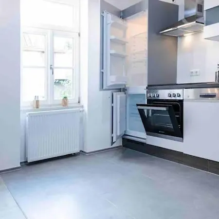 Luxury Near Frankfurt 8 Person 24 7 Check